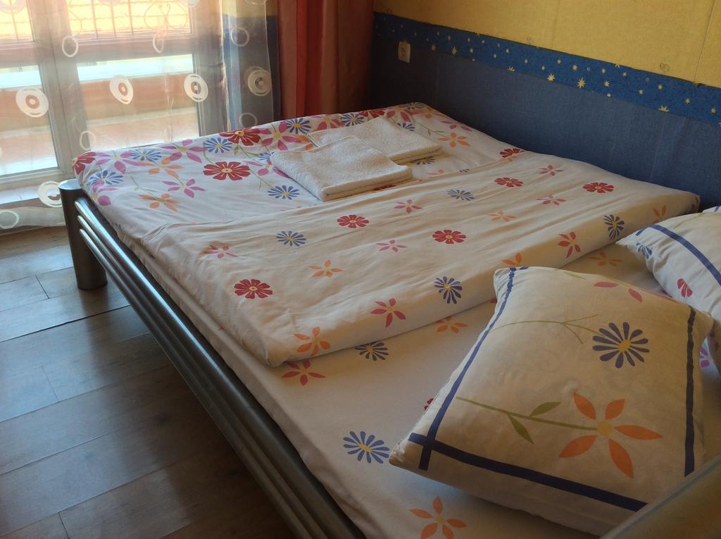 National Hotel Ruse Cameră foto